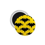 yellow bats 1.75  Magnet