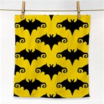 yellow bats Face Towel