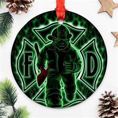 Fighting Irish Round Ornament (Two Sides) from ArtsNow.com Front