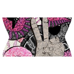 Peace Hand Art Yoga Cropped Leggings from ArtsNow.com Waistband Front