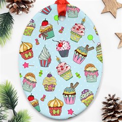 Cupcake Doodle Pattern Oval Ornament (Two Sides) from ArtsNow.com Front