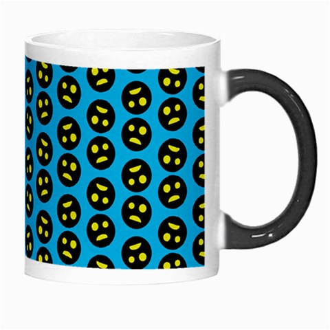 0059 Comic Head Bothered Smiley Pattern Morph Mugs from ArtsNow.com Right