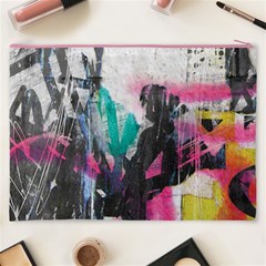 Graffiti Grunge Cosmetic Bag (XXXL) from ArtsNow.com Back