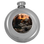 White Flower Round Hip Flask (5 oz)