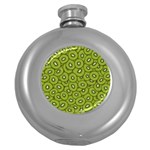 Kiwi Fruit Pattern Green Background Round Hip Flask (5 oz)