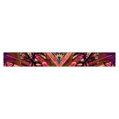 Trippy Garland Make Up Case (Large) from ArtsNow.com Zipper Front