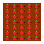 Apple Arrow Pattern Design Drawing Medium Glasses Cloth