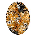 Leaf Yellow Point Flower White Ornament (Oval)