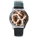 Giraffe Skin Texture Round Metal Watch