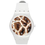 Giraffe Skin Texture Round Plastic Sport Watch (M)