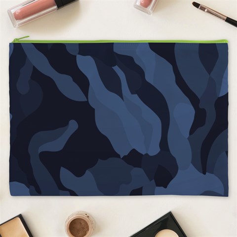 Purple Camo Cosmetic Bag (XXXL) from ArtsNow.com Front