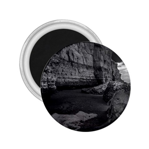 Timeless Shores, Las grutas beach, Rio negro, Argentina 2.25  Magnets from ArtsNow.com Front