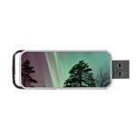 Silhouette Of Aurora Borealis Portable USB Flash (One Side)