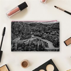 Florentino ameghino dam, chubut, argentina Cosmetic Bag (Medium) from ArtsNow.com Back