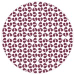 Love In Pieces Print Pattern Design Round Trivet