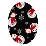 Christmas Texture, Retro Background With Snowmen Ornament (Oval)