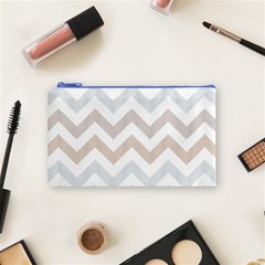 Colored Zigzag Seamless Patterns Cosmetic Bag (Small) from ArtsNow.com Front