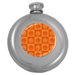 Seamless Halloween Pattern With Smiling Pumpkin 20240926 161520 0000 Round Hip Flask (5 oz)