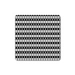 Black And White Circles Pattern Square Magnet