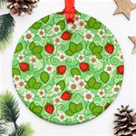 Strawberries Pattern Seamless Ornament (Round)