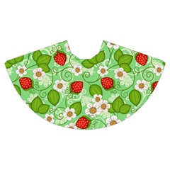 Strawberries Pattern Seamless Women s Crop Top Pleated Skater Rave Skirt from ArtsNow.com Skirt Front