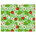 Strawberries Pattern Seamless Premium Plush Fleece Blanket (Medium)