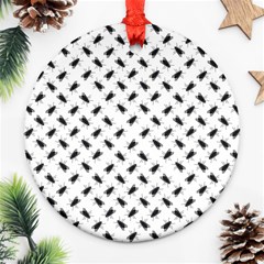 Fly Phot Motif Seamless Black And White Pattern Round Ornament (Two Sides) from ArtsNow.com Front