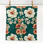 Retro 1880s Flowers Pattern 20 Face Towel