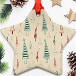 Trees Christmas Holiday Pattern Ornament (Star)