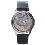 Window Pattern Winter Frost Round Metal Watch