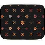 Minimalist Pattern With Simple Lines,flower And Shapes, Creating A Clean And Modern Fleece Blanket (Mini)