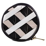 A Minimalist Pattern With Simple Lines And Shapes, Creating A Clean And Modern Aesthetic 07 Mini Makeup Bag