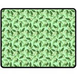 Leaves Pattern Texture Seamless Fleece Blanket (Medium)