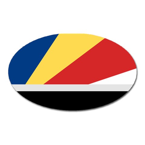 Seychellois Flag Magnet (Oval) from ArtsNow.com Front