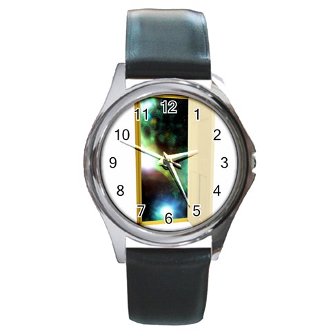 puertauniverso Round Metal Watch from ArtsNow.com Front