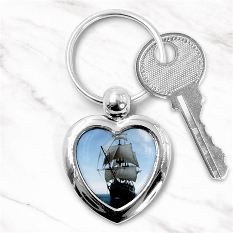 BattleShip Key Chain (Heart) from ArtsNow.com Front