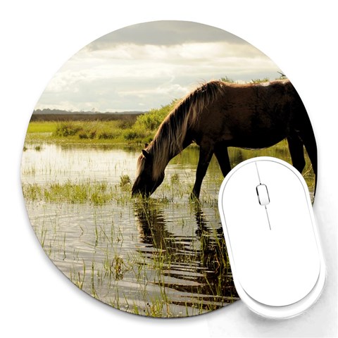 Horse in the Water Round Mousepad from ArtsNow.com Front