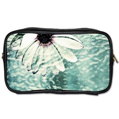 Grunge Daisy Toiletries Bag (Two Sides) from ArtsNow.com Front