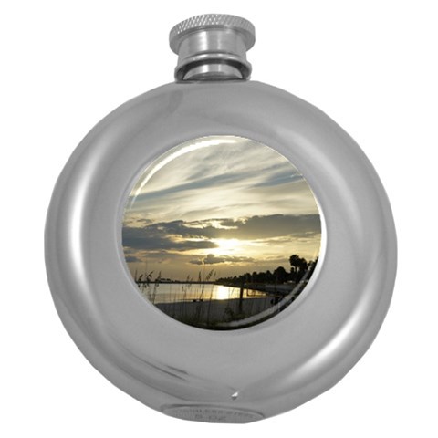 Beach Volleyball Hip Flask (5 oz) from ArtsNow.com Front